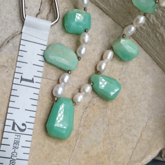 Bohemian Green Chrysoprase Gemstone and Freshwater Pearls necklace - Picture 9 of 9